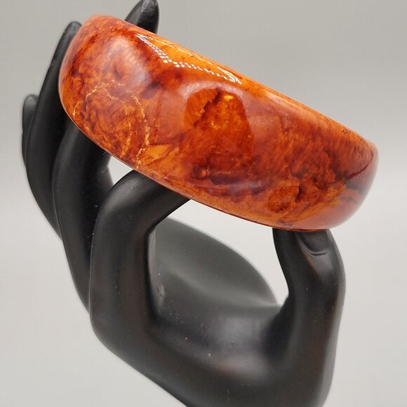Resin Orange Brown Bangle Bracelet Swirled Pattern Vintage Fits Up To 7 1/2" - Picture 2 of 7